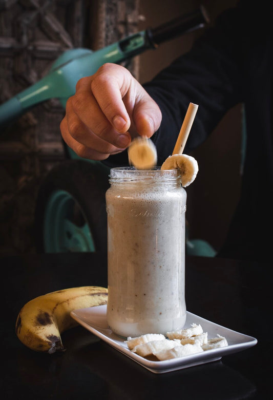 BANANA HONEY MILKSHAKE